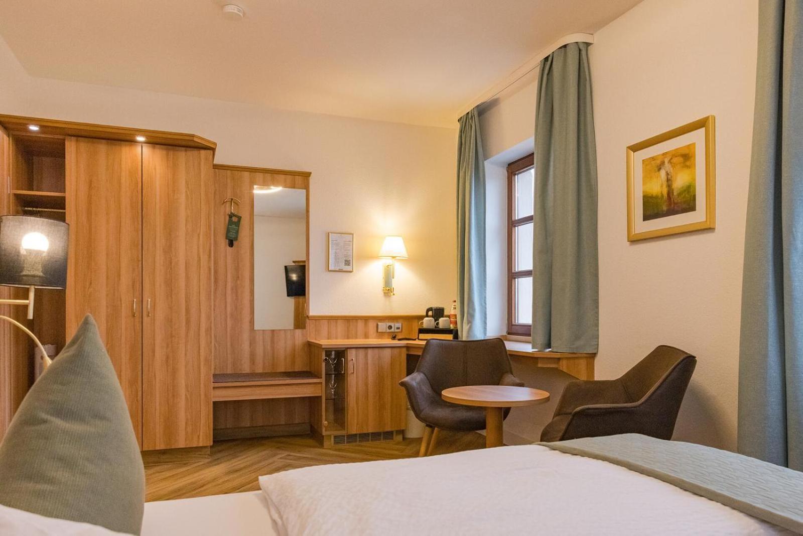 Neckarblick Self Service Hotel باد فيمفين المظهر الخارجي الصورة